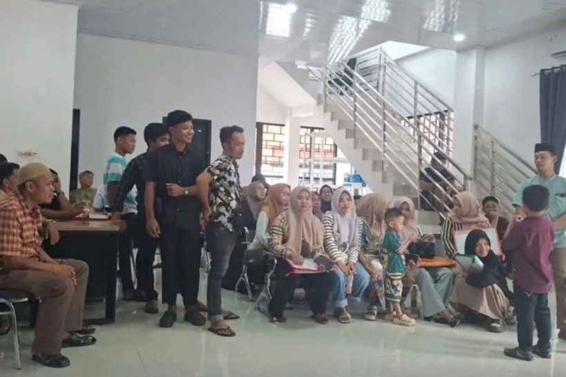 Inspiratif! Penjual Es Kelapa Ini Daftarkan 24 Anggota Keluarga untuk Haji